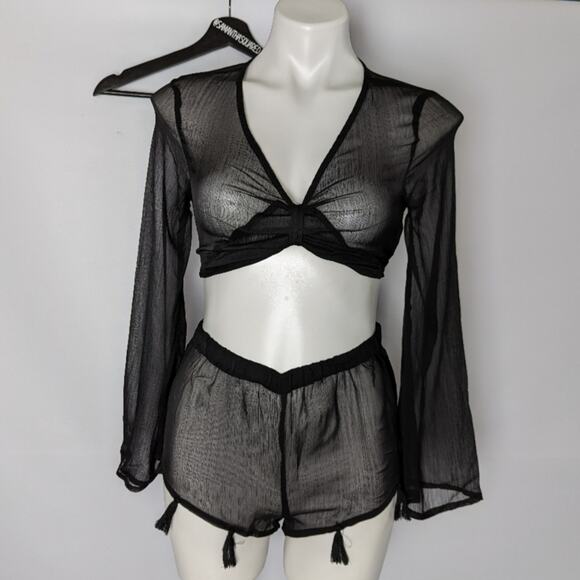 Boohoo Tassel Crop and Short Coord Beach Coverup Set Black Small New - Picture 1 of 4